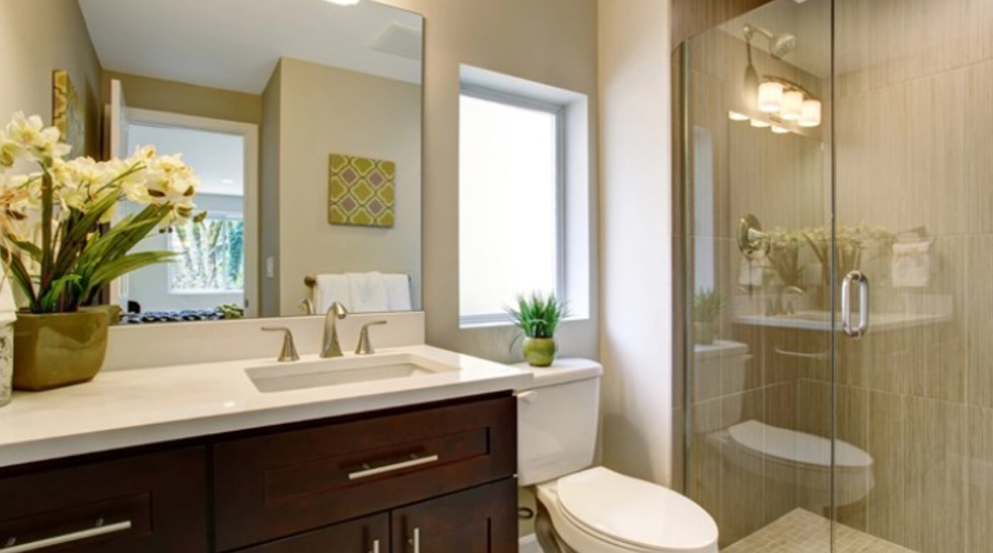 A bathroom looks stunning with an exquisite glass finish